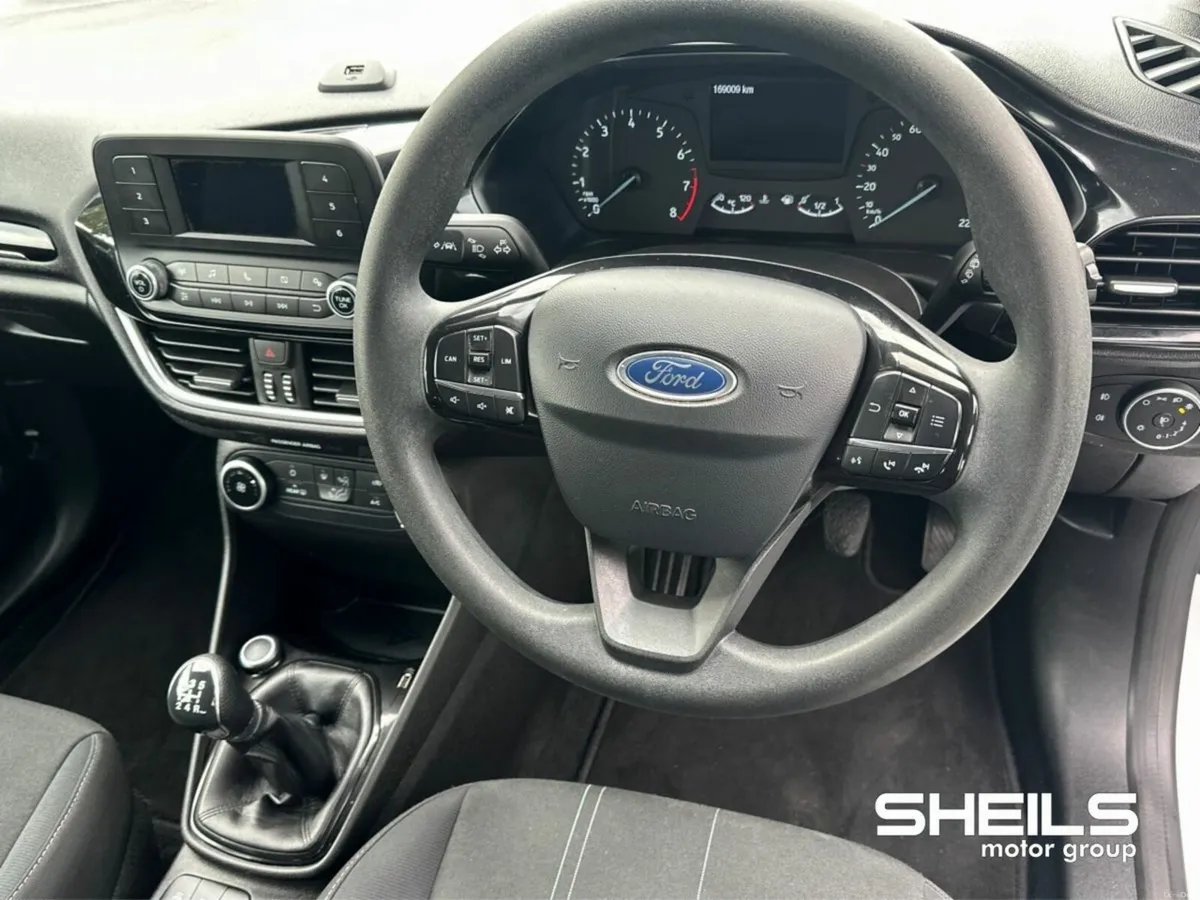 Ford Fiesta 1.1 Petrol Titanium - Image 3