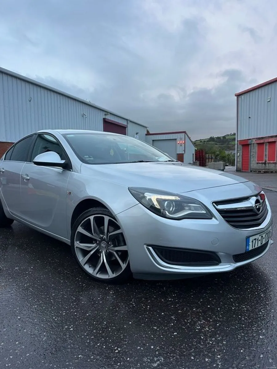 2017 Opel Insignia - Image 2