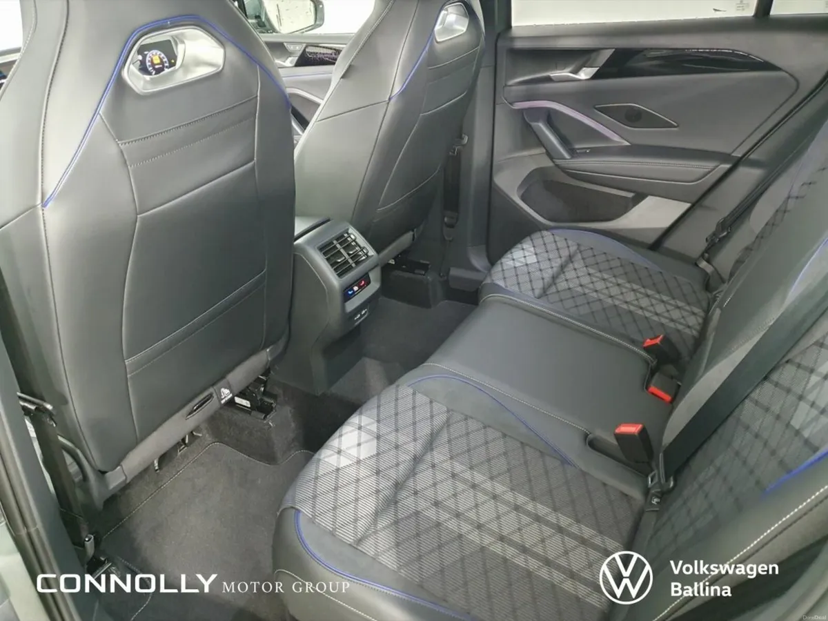 Volkswagen Tiguan R-LINE AUTO - HIGH SPEC - Image 6