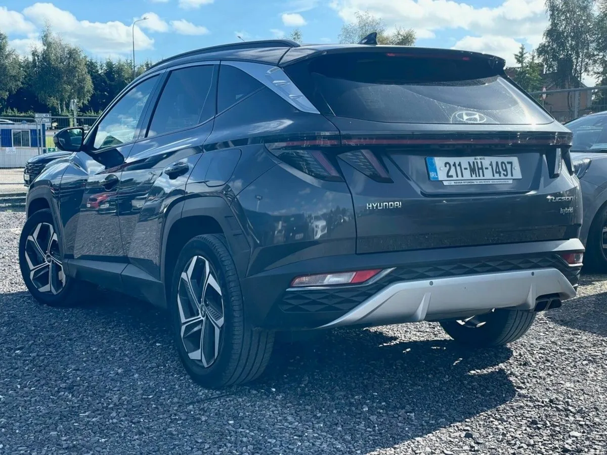 Hyundai Tucson 2WD Executive Plus HEV Auto *NEW SA - Image 4