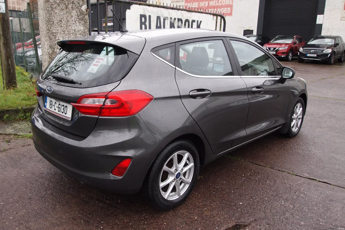 Ford Fiesta 2018 - Image 2