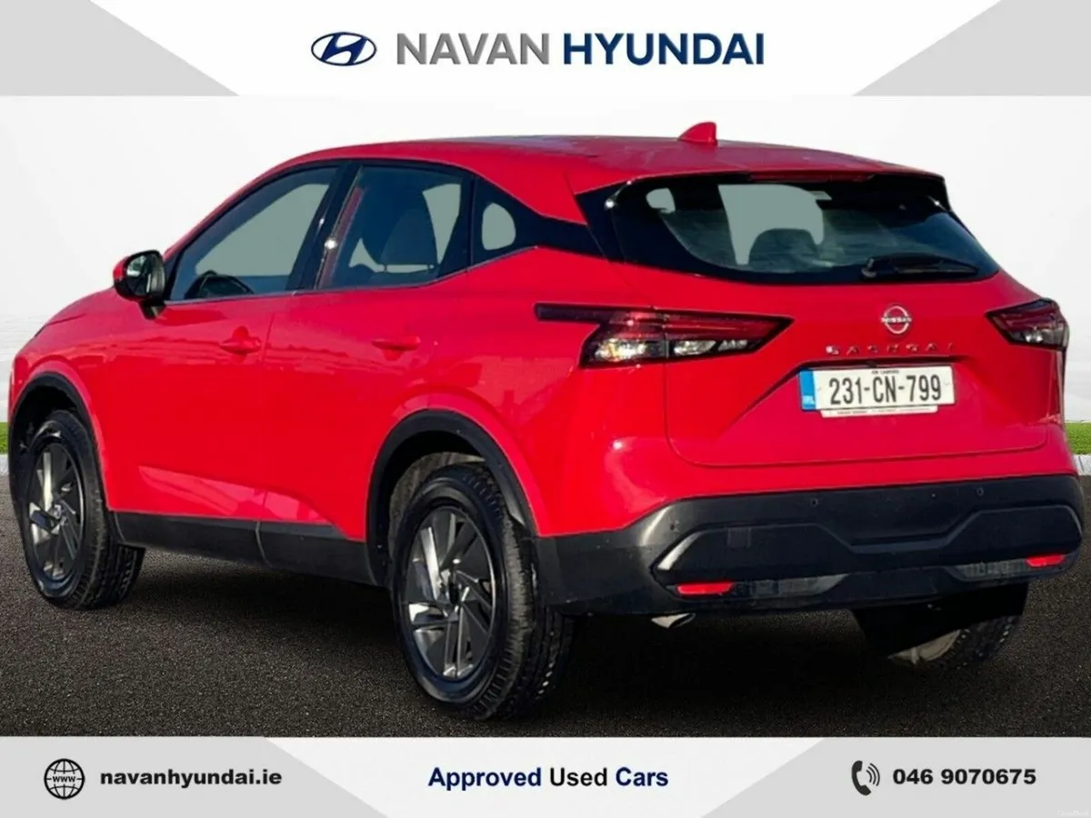 Nissan Qashqai 1.3i M/Hyb SV Auto *PRICE DROP* - Image 6