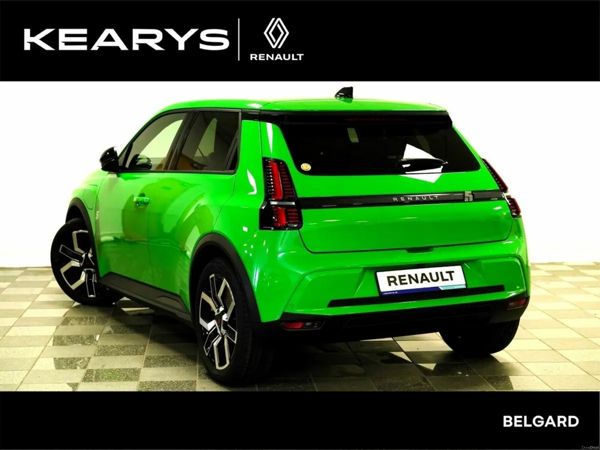 Renault 5 Iconic 52kWh 150hp Order Your 261 Today! - Image 2