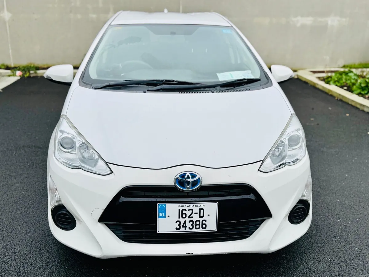 Toyota Aqua 2016 - Image 3
