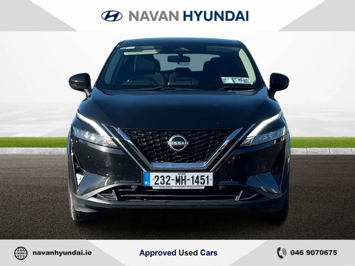 Nissan Qashqai 1.3 PET MILD HYBRID SV *PRICE DROP* - Image 3