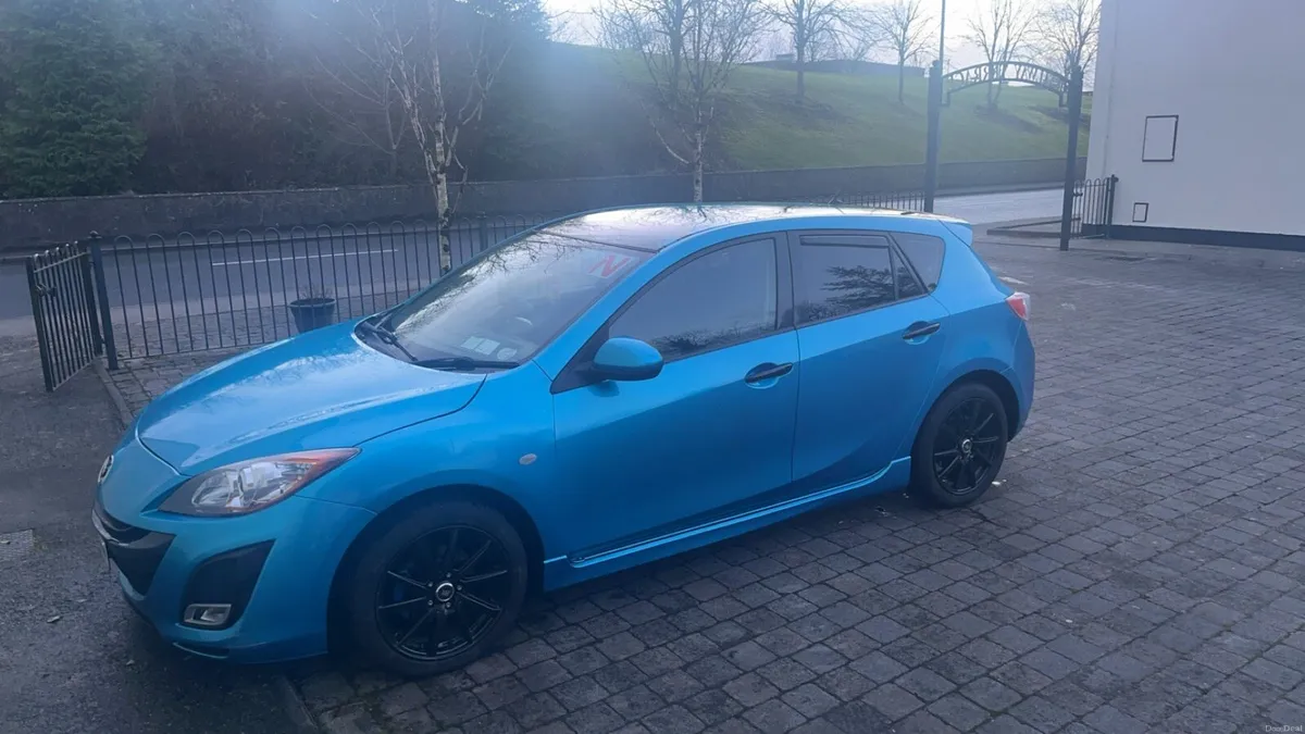 Mazda 3 Sport Hatchback - Image 4