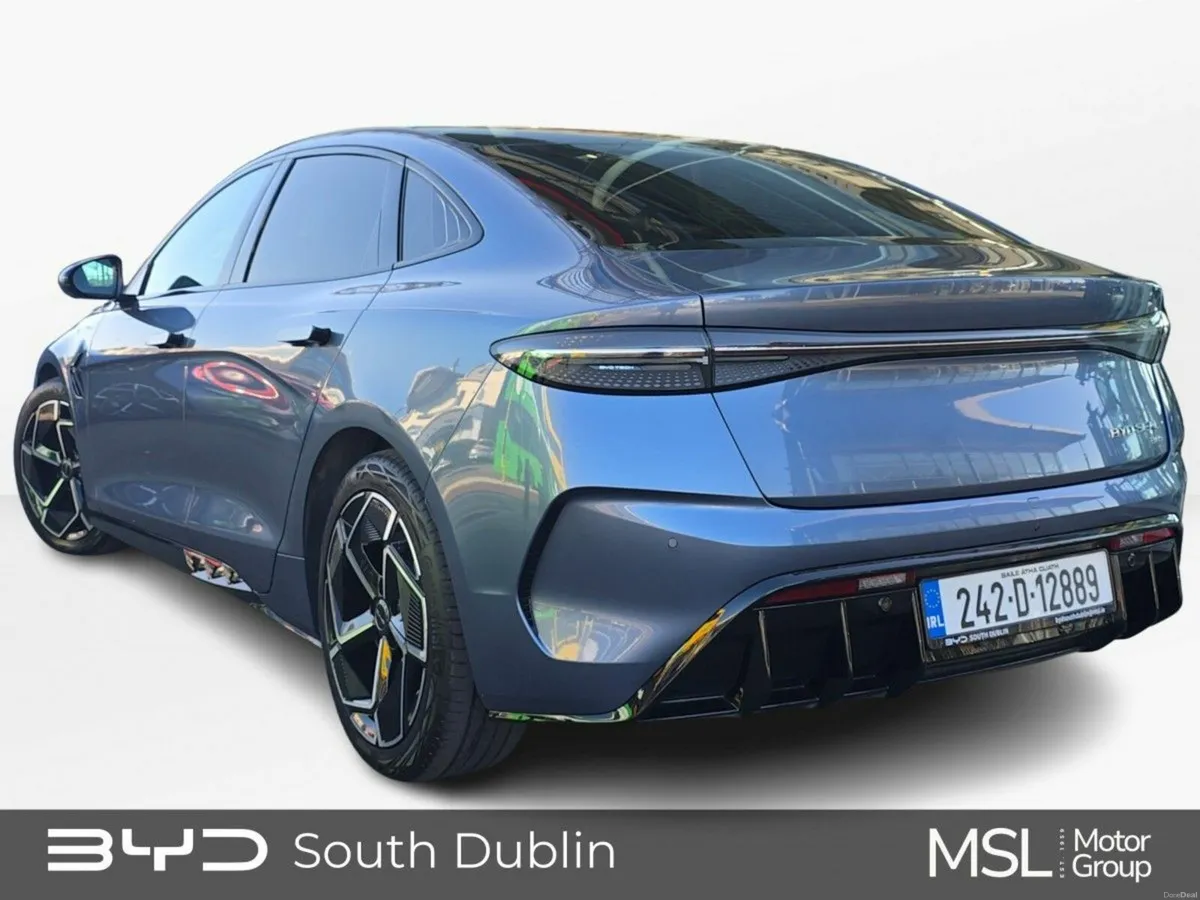 BYD SEAL **DEMO SALE**Design - Rear Wheel Drive (8 - Image 4