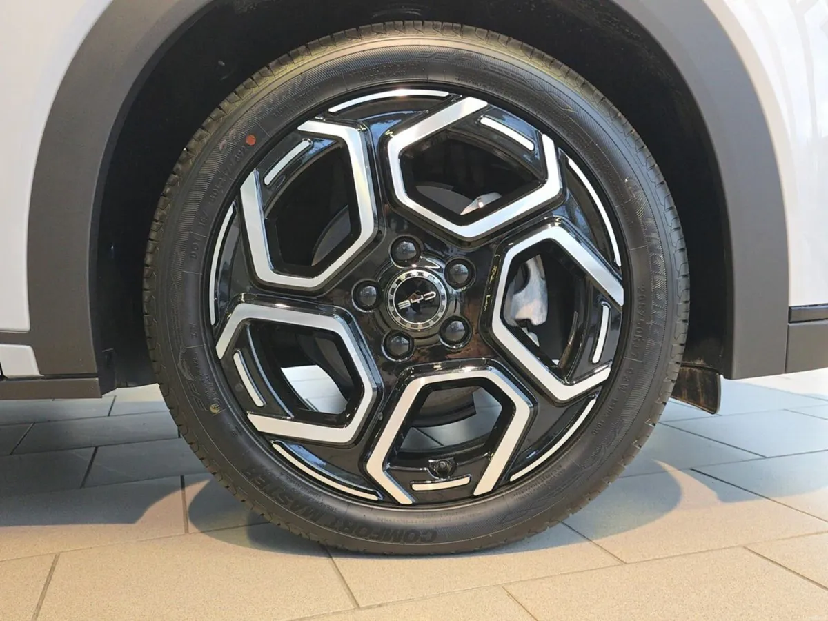BYD DOLPHIN **ORDER NOW FOR 262**Comfort (60kWh, 2 - Image 5