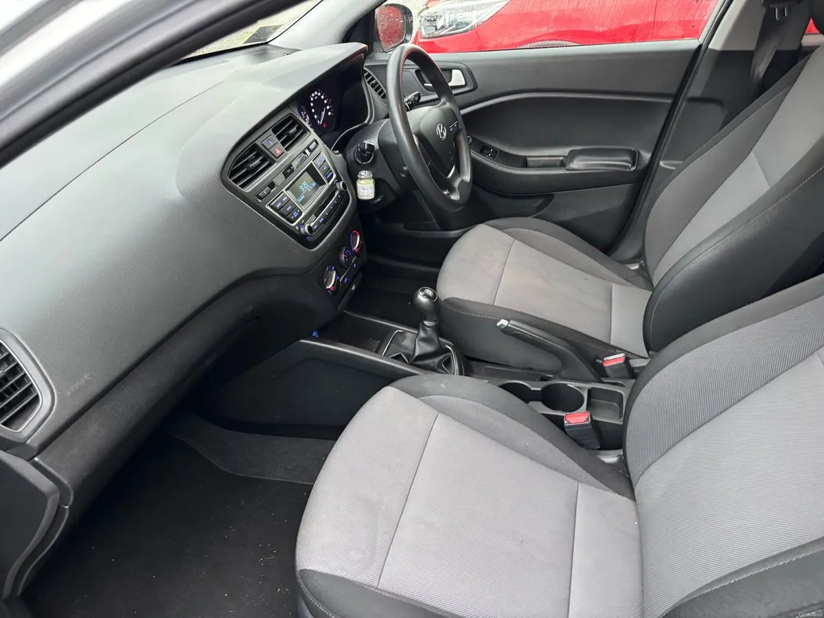 182 Hyundai i20 1.2 manual new 2 year nct - Image 5