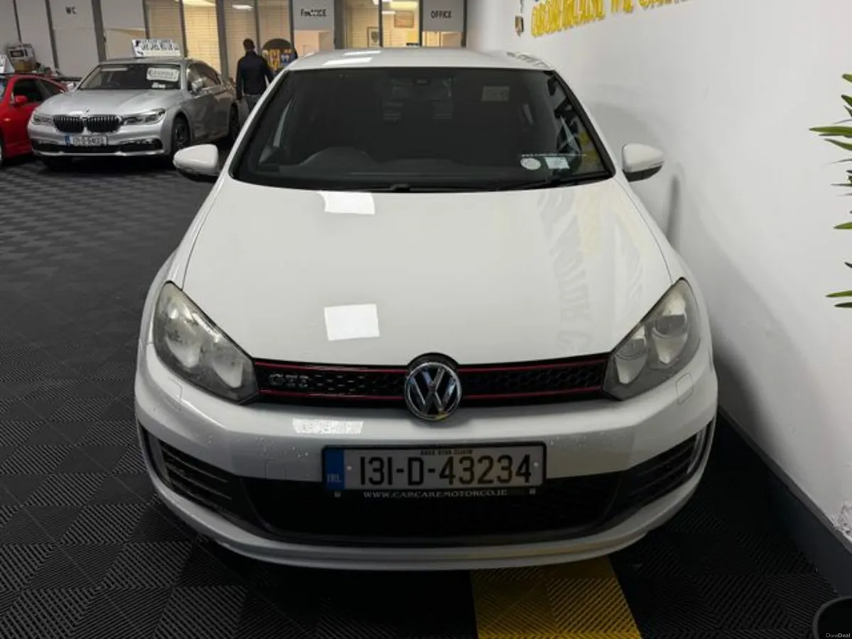 Volkswagen Golf GTI 5DR Auto - Image 2