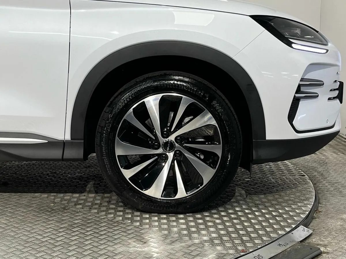 BYD SEAL U Boost 1.5 PHEV - ORDER NOW FOR 262 AT B - Image 5