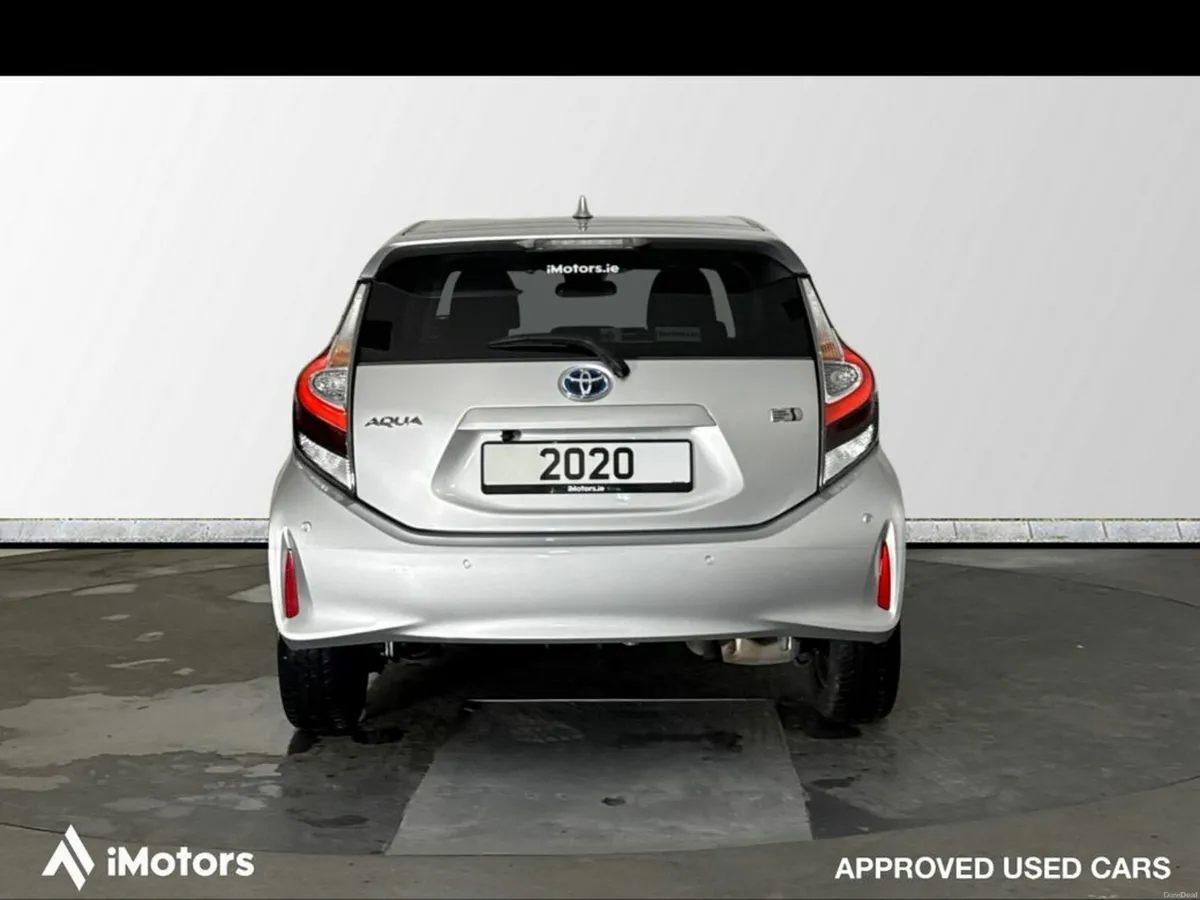 Toyota Aqua S Hybird Automatic - Image 4