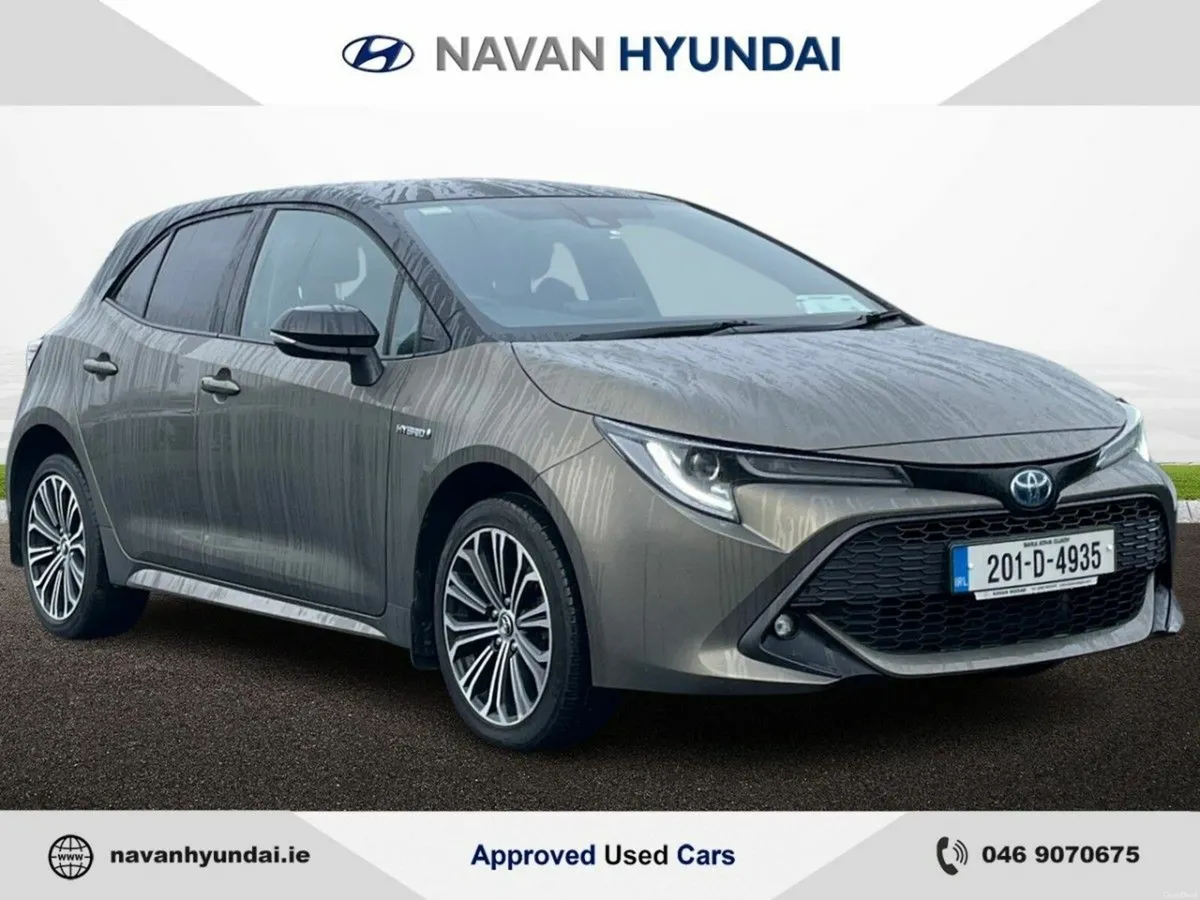 Toyota Corolla 1.8 Hybrid Luna Sport Hatchback - Image 1