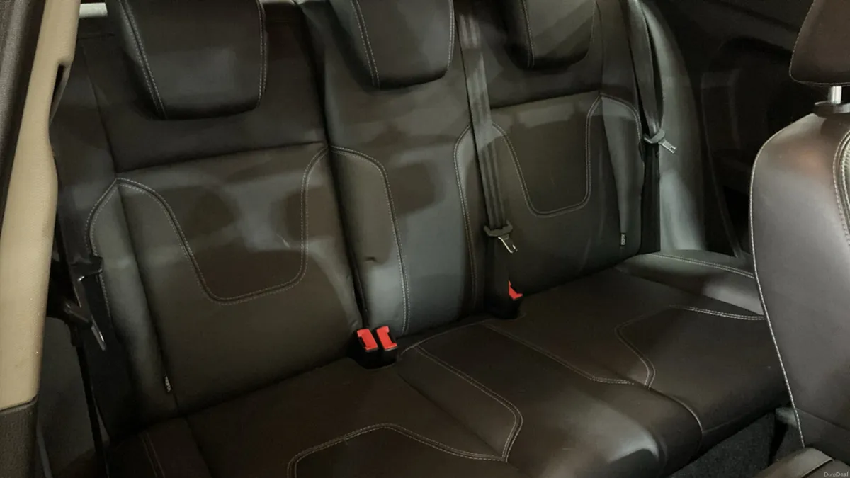 2017 Ford Fiesta TITANIUM X 1.0 Petrol - Image 4