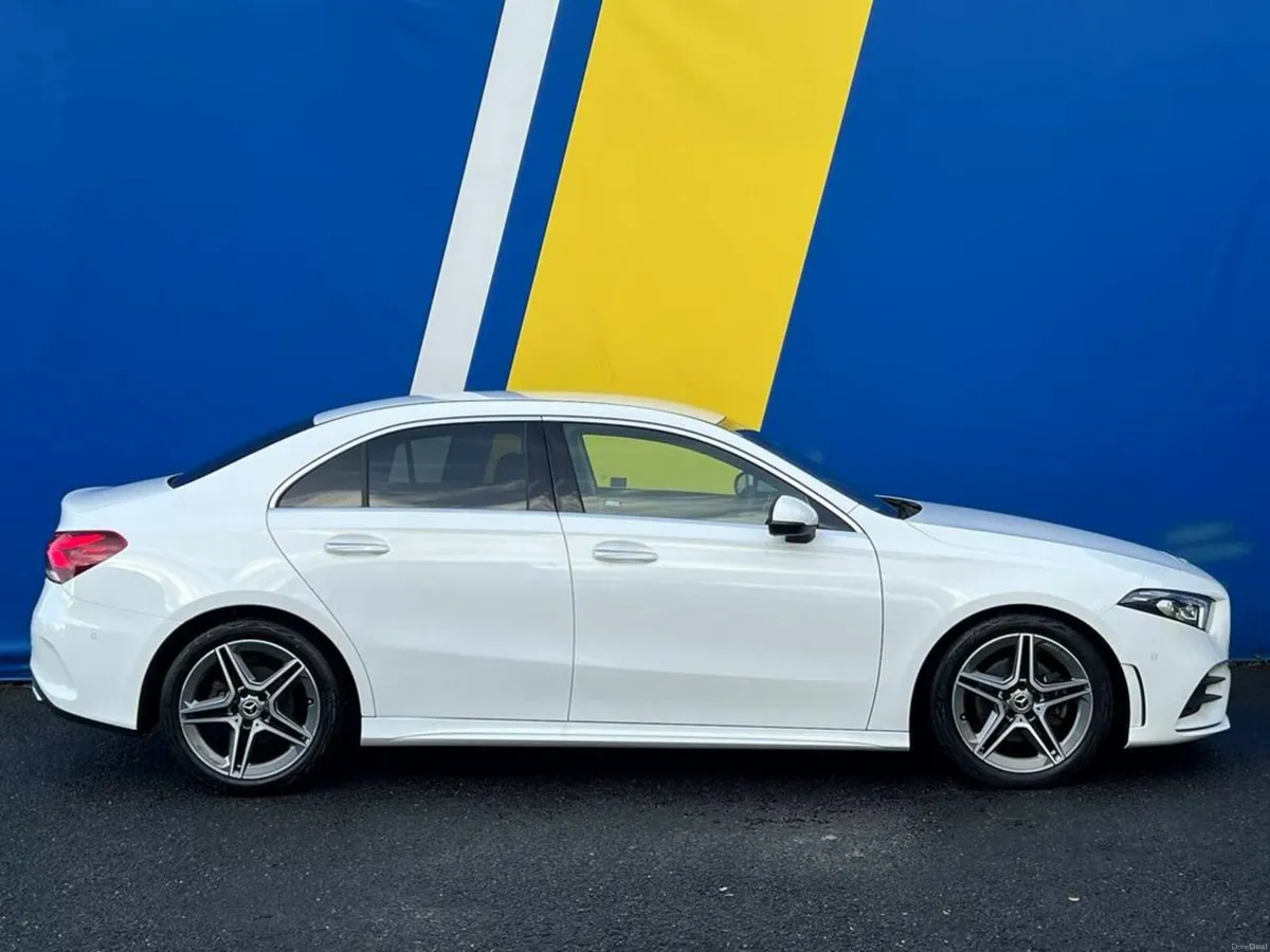 Mercedes-Benz A-Class A200d AMG-LINE PREMIUM PLUS - Image 2