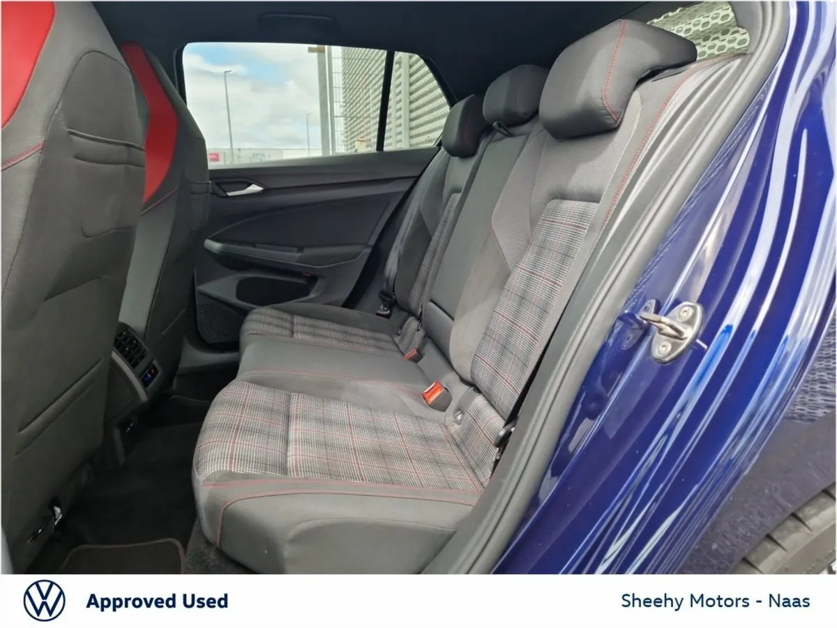 Volkswagen Golf GTI 2.0TSI DSG, Rear Camera, Winte - Image 6