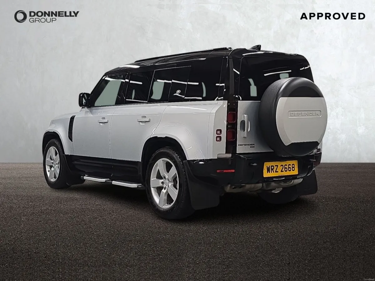 Land Rover Defender Diesel Estate X-Dynamic HSE - Image 2