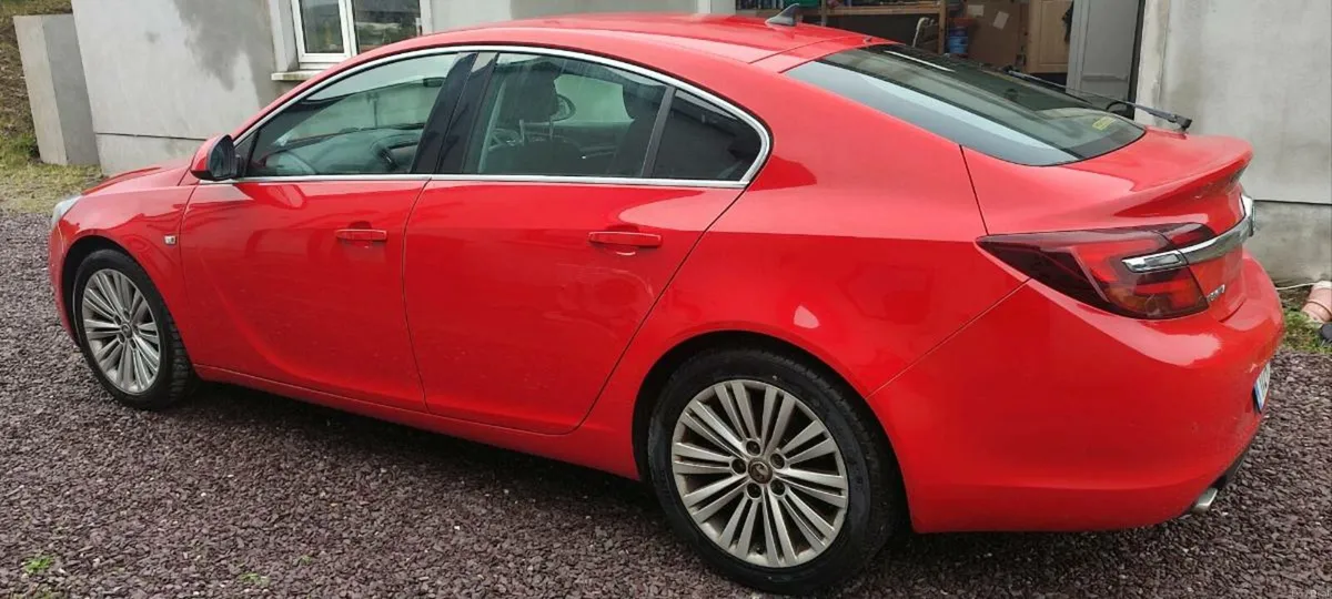 2017 Vauxhall Insignia 2.0 ECOFLEX TECH - Image 2