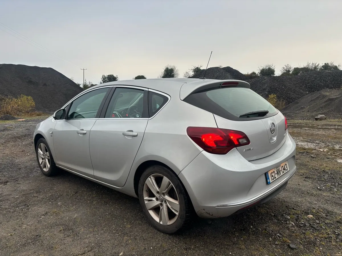 2015 Vauxhall Astra 1.6 Diesel ( READ ADD ) - Image 4