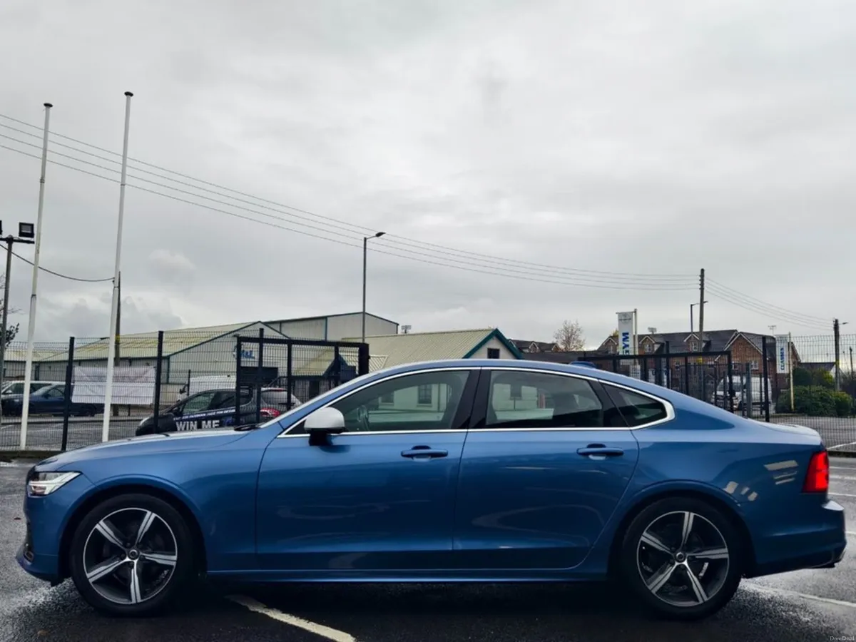 2018 Volvo S90 2.0 D4 R-Design Saloon 4dr Diesel - Image 4