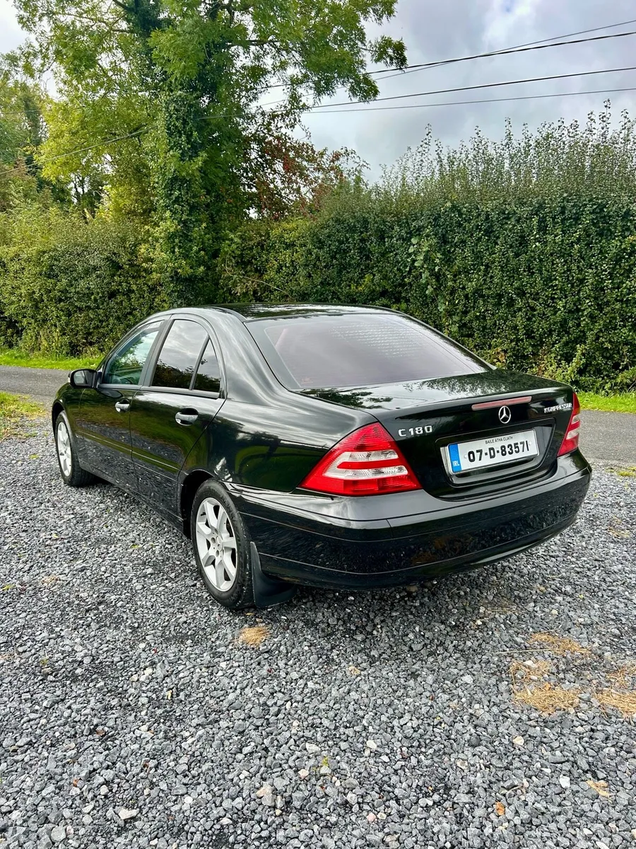 Well minded Mercedes C180 Komoressor - Image 4