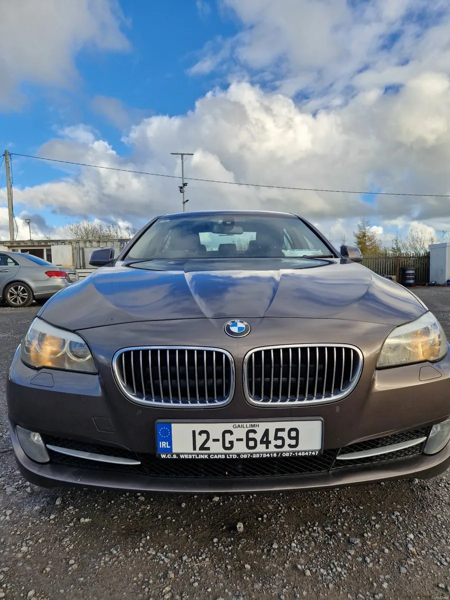 BMW 5-Series 2012 - Image 1