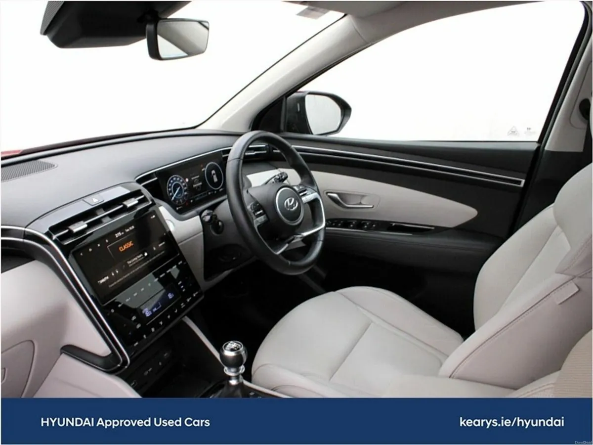 Hyundai Tucson 2WD Executive Plus - Image 5