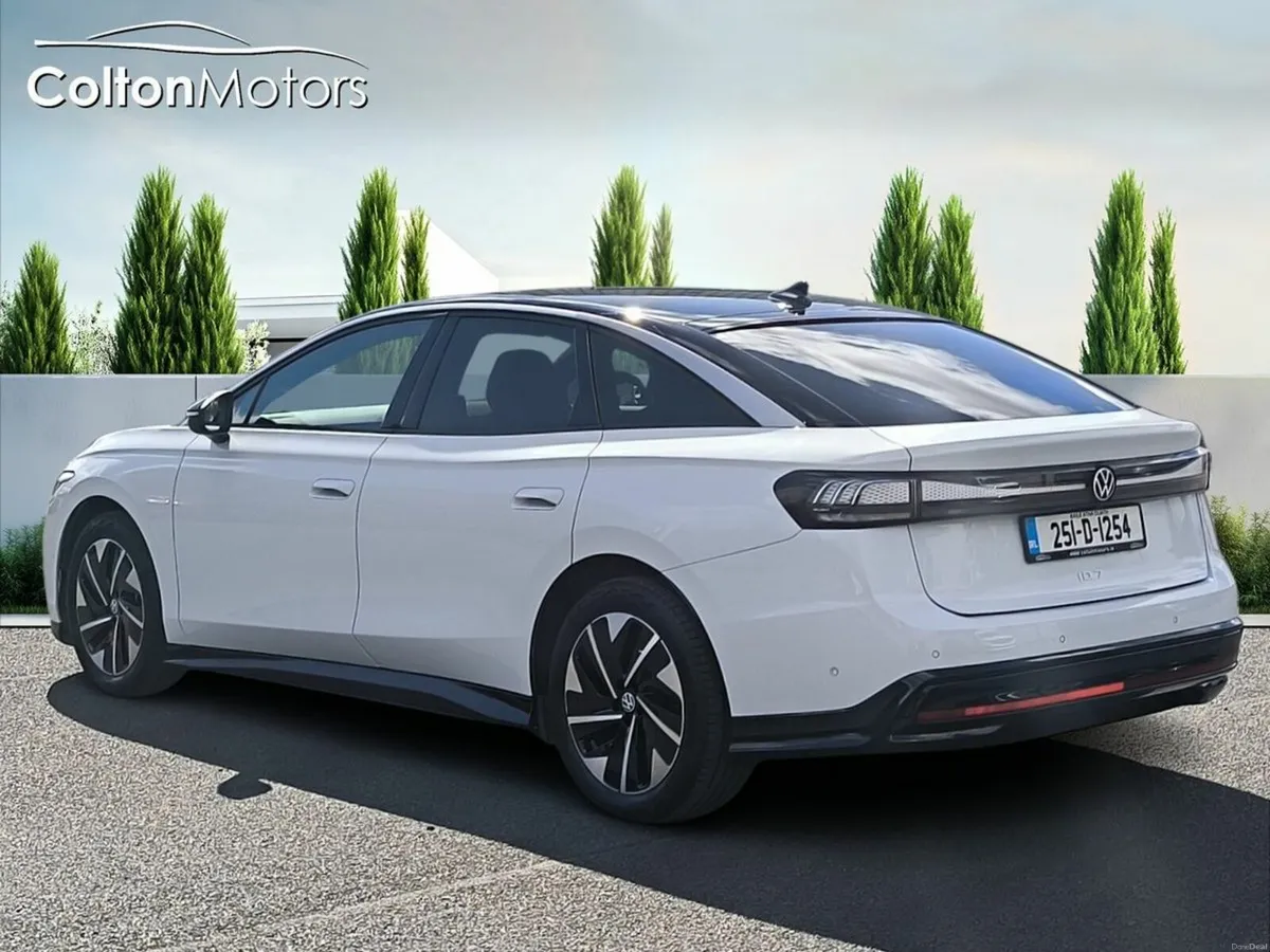 Volkswagen ID.7 PRO PLUS 77kWh 286HP - Image 3