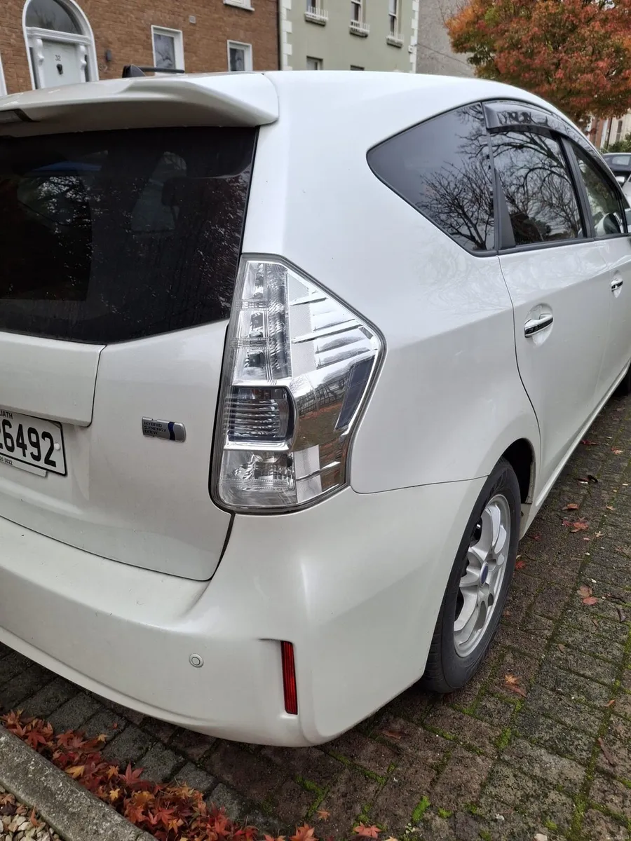 Toyota Prius Automatic - Image 3
