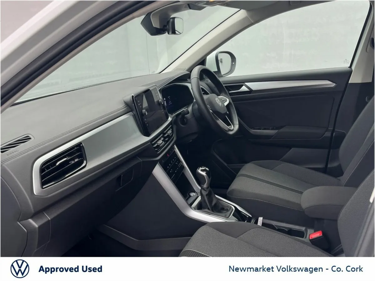 Volkswagen T-Roc T-ROC EDITION 75 2.0TDI M6F 116HP - Image 4