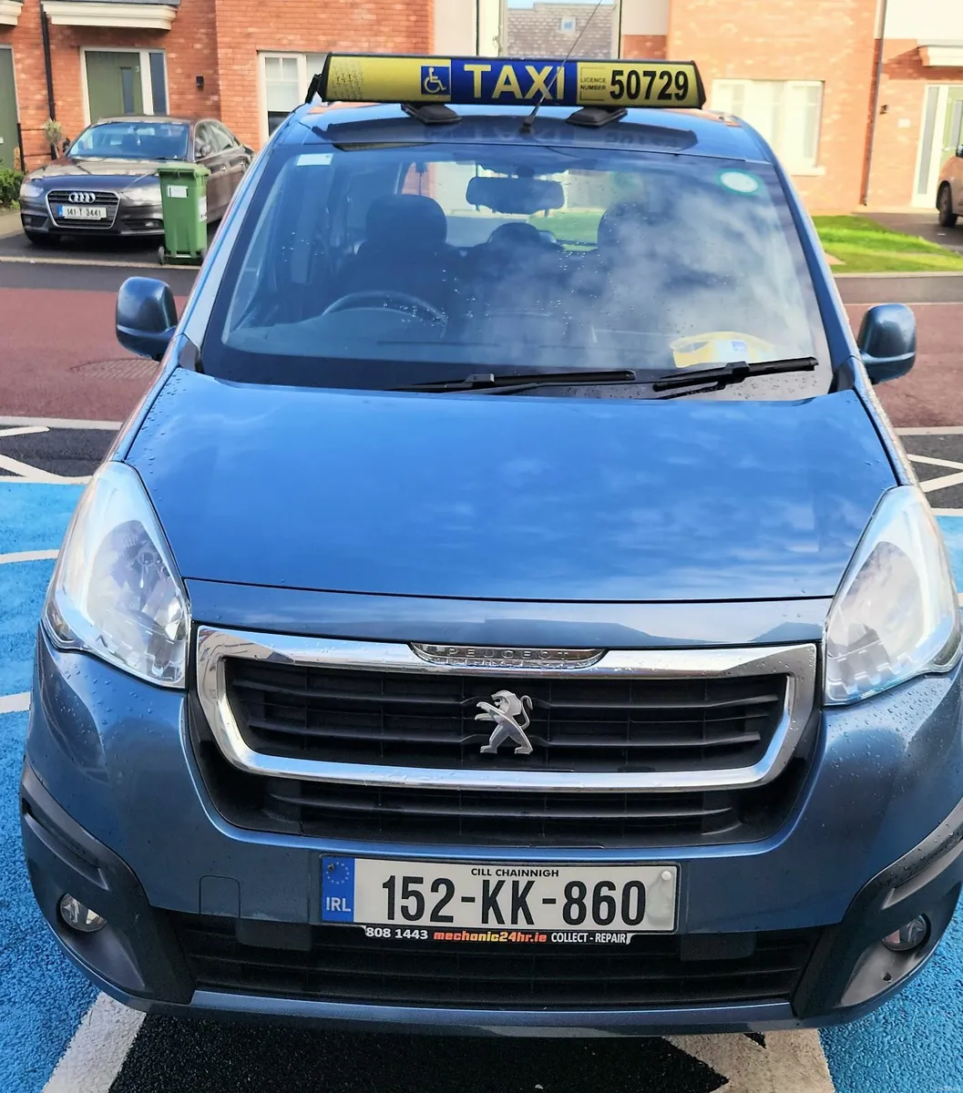 Peugeot Partner Tepee 2015 - Image 1