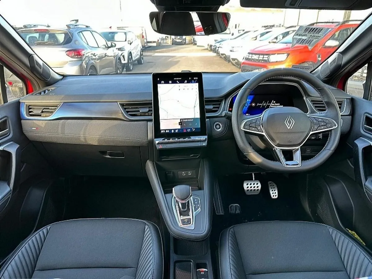 Renault Symbioz E-Tech HEV 145 Techno Esprit Alpin - Image 3