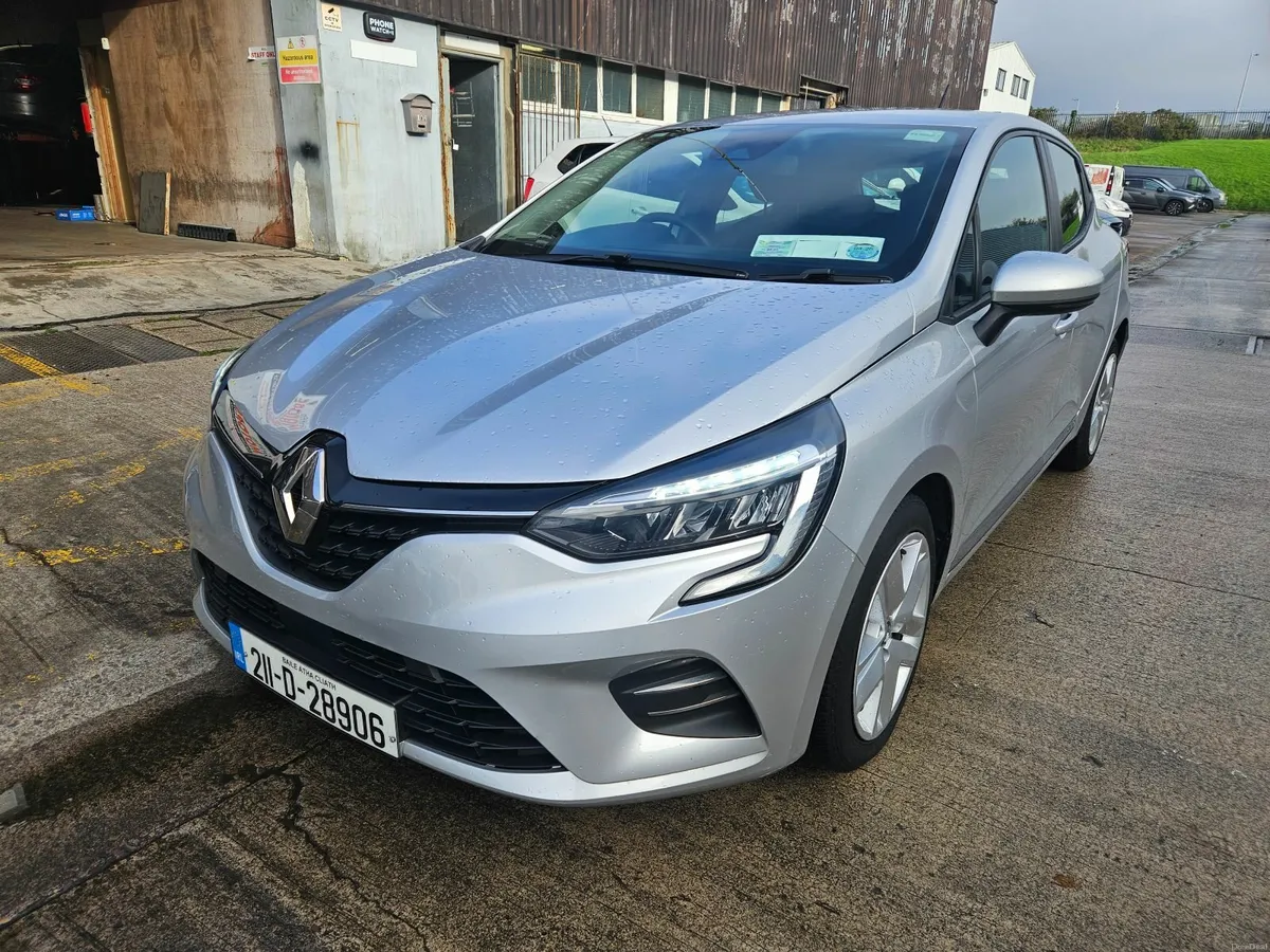 2021 Renault Clio Dynamique  (Finance Available) - Image 1