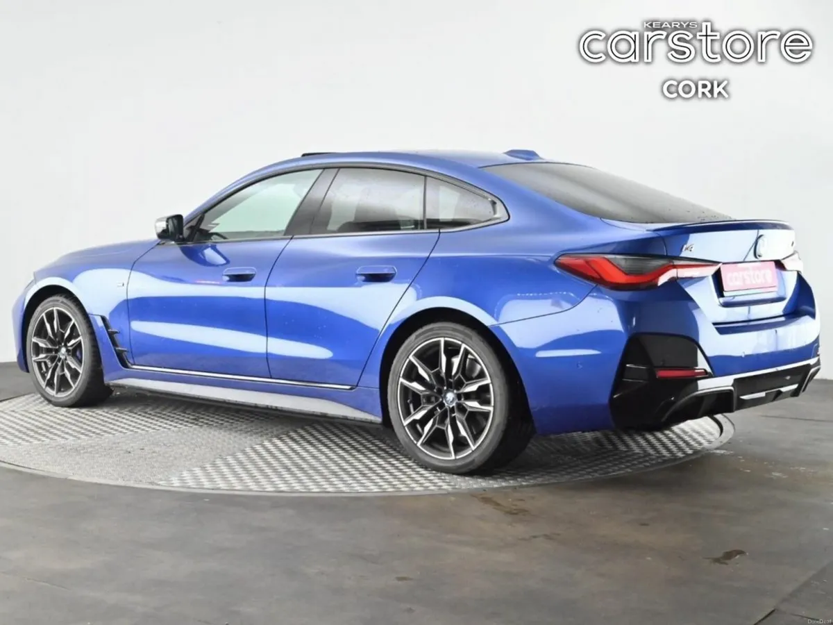 BMW i4 M50 - Image 3