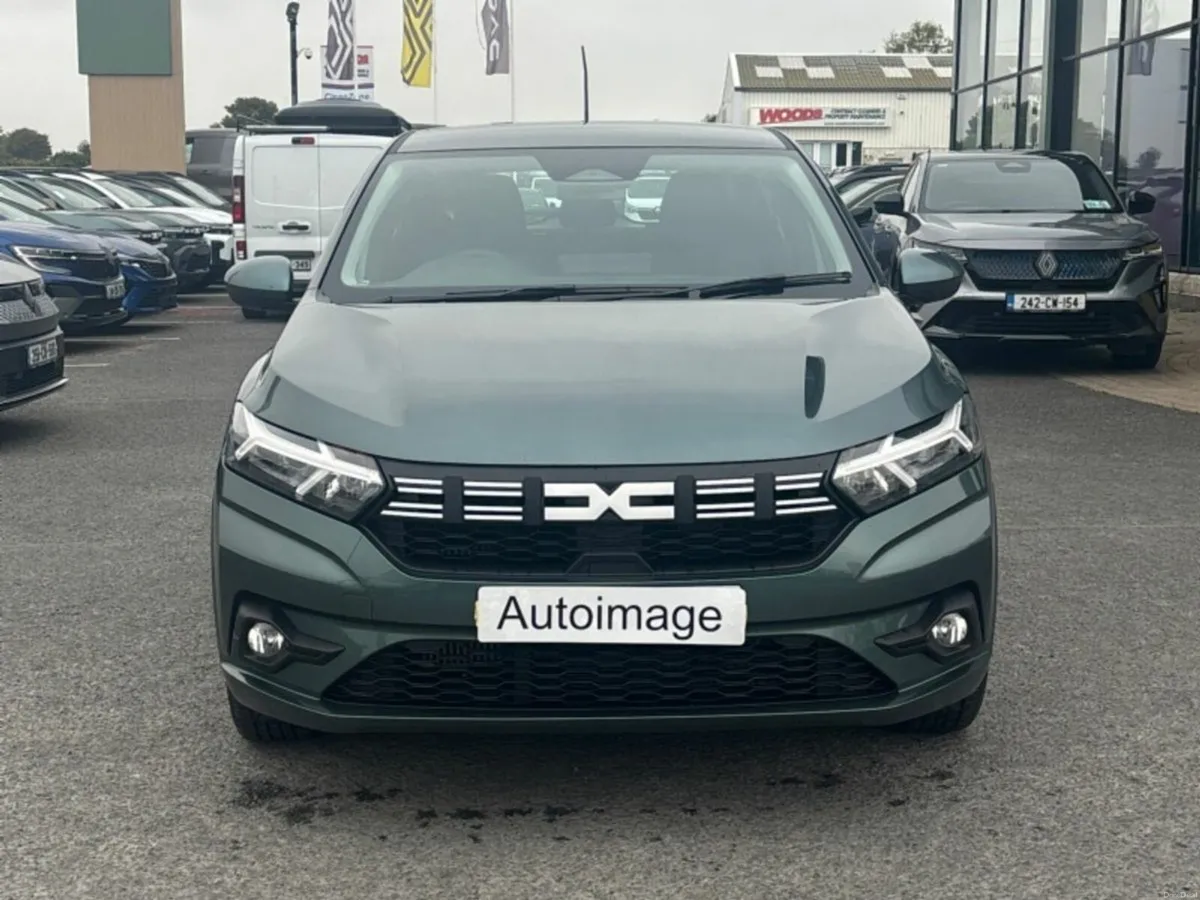 Dacia Sandero Expression TCe 90 5Sp GSR2 - Image 2