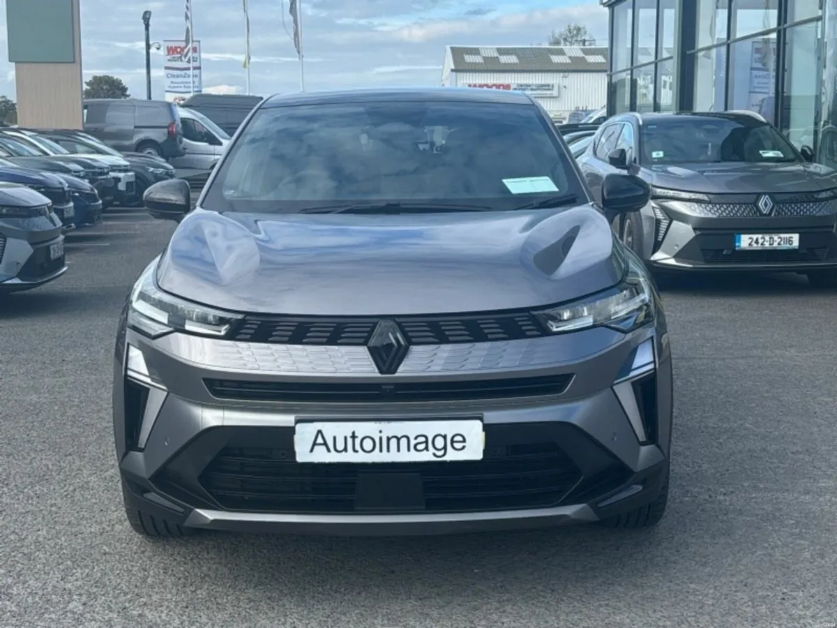 Renault Symbioz E-Tech HEV 145 Iconic Esprit Alpin - Image 2