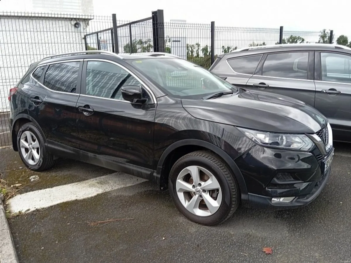 Nissan Qashqai 1.5 DSL SV - Image 3