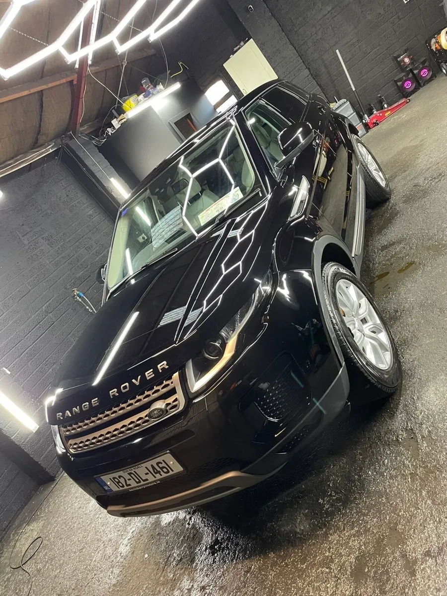 LAND ROVER RANGE ROVER EVOQUE - Image 2