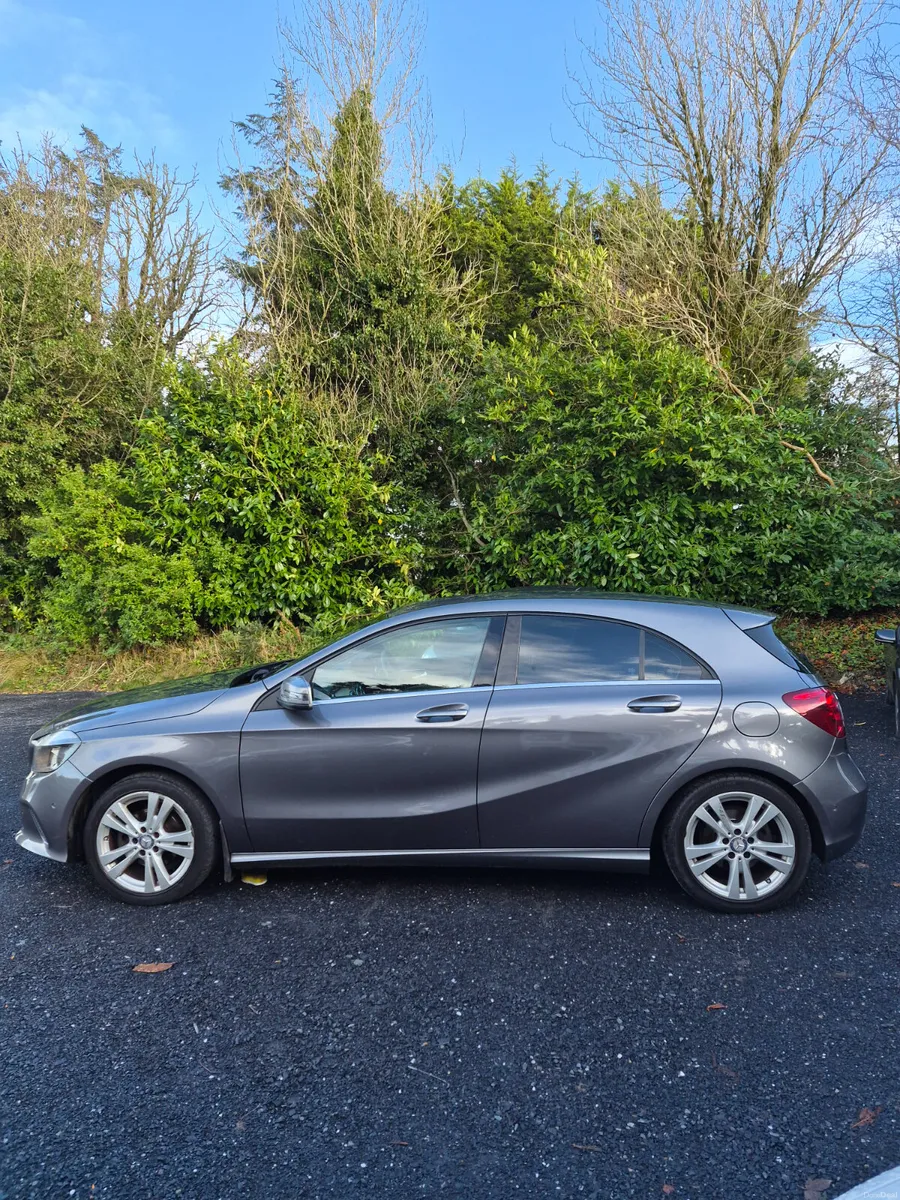 Mercedes-Benz A-Class 2017 - Image 4