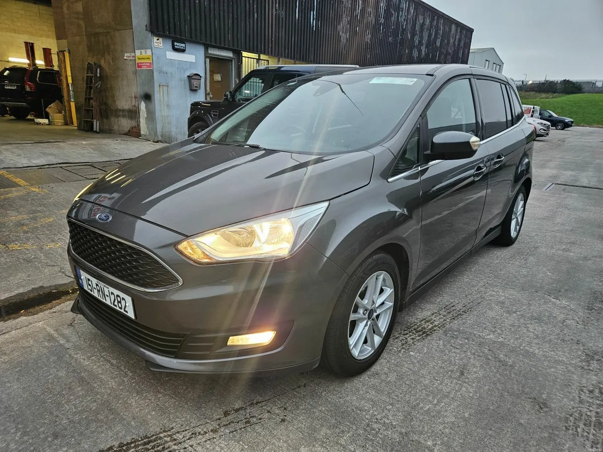 2015 Ford Grand C-Max 7 Seater (Finance Available) - Image 1