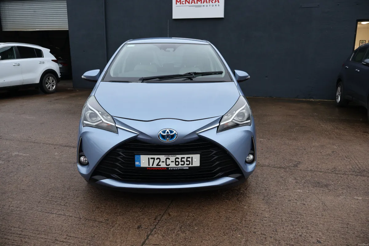 Toyota Yaris Hybrid Auto Huge Spec Only 19,000Km! - Image 4