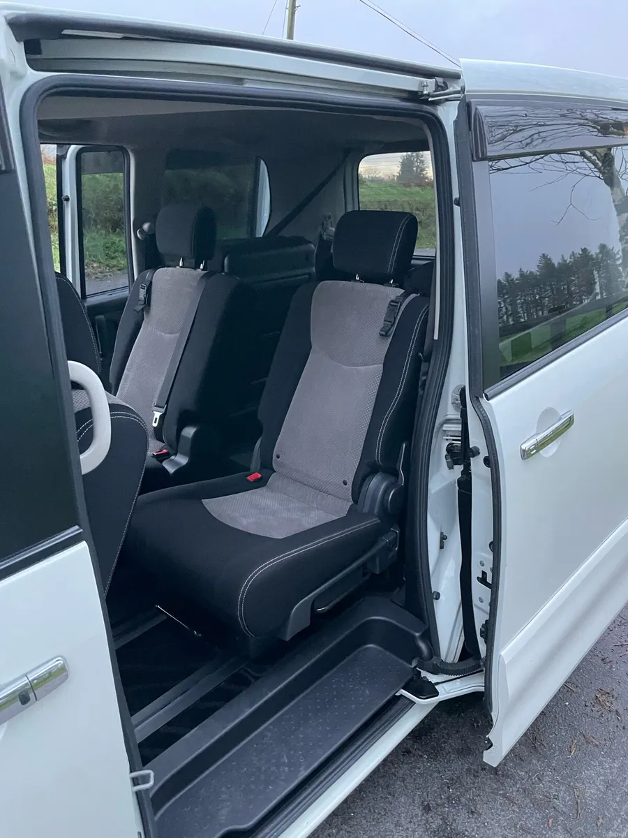 Nissan Serena Rider Autech 8 seater - Image 4