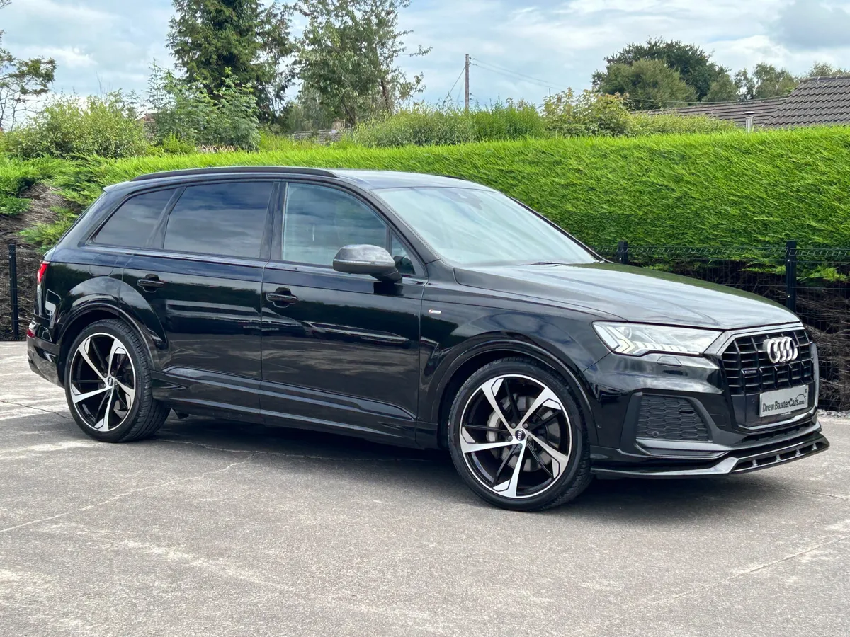 Audi Q7 2023 - Image 1