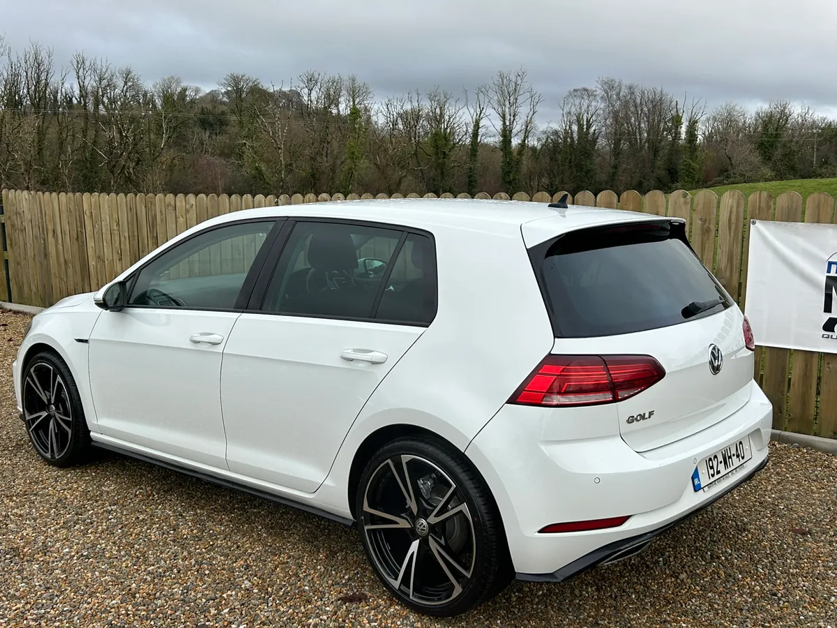 2019 Volkswagen Golf R Line - Image 4