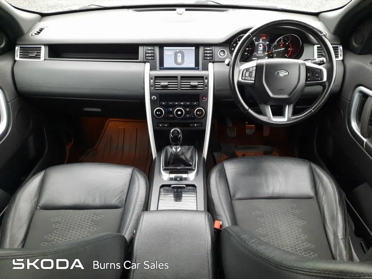 Land Rover Discovery Sport 2.0 eD4 150PS SE - Image 3