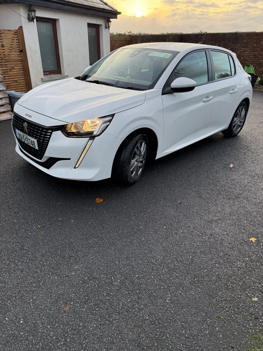 Peugeot 208 – 2020 – Only 26,444 km - Image 4