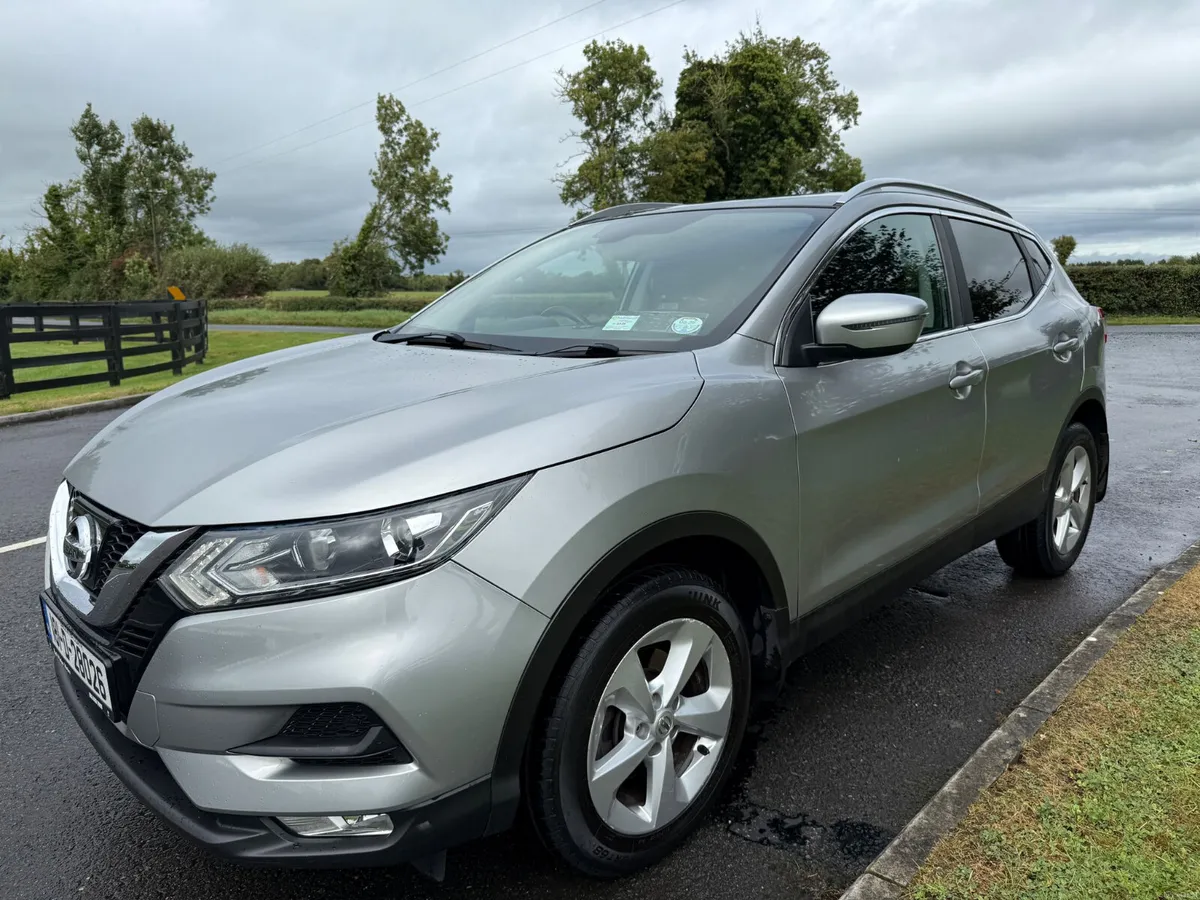 LOW MILEAGE HIGH SPEC SV MODEL - Image 3