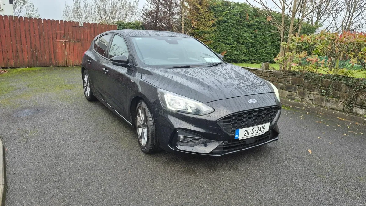 Ford Focus ST Line 1.0 EcoBoost Hybrid nct 03.2027 - Image 3