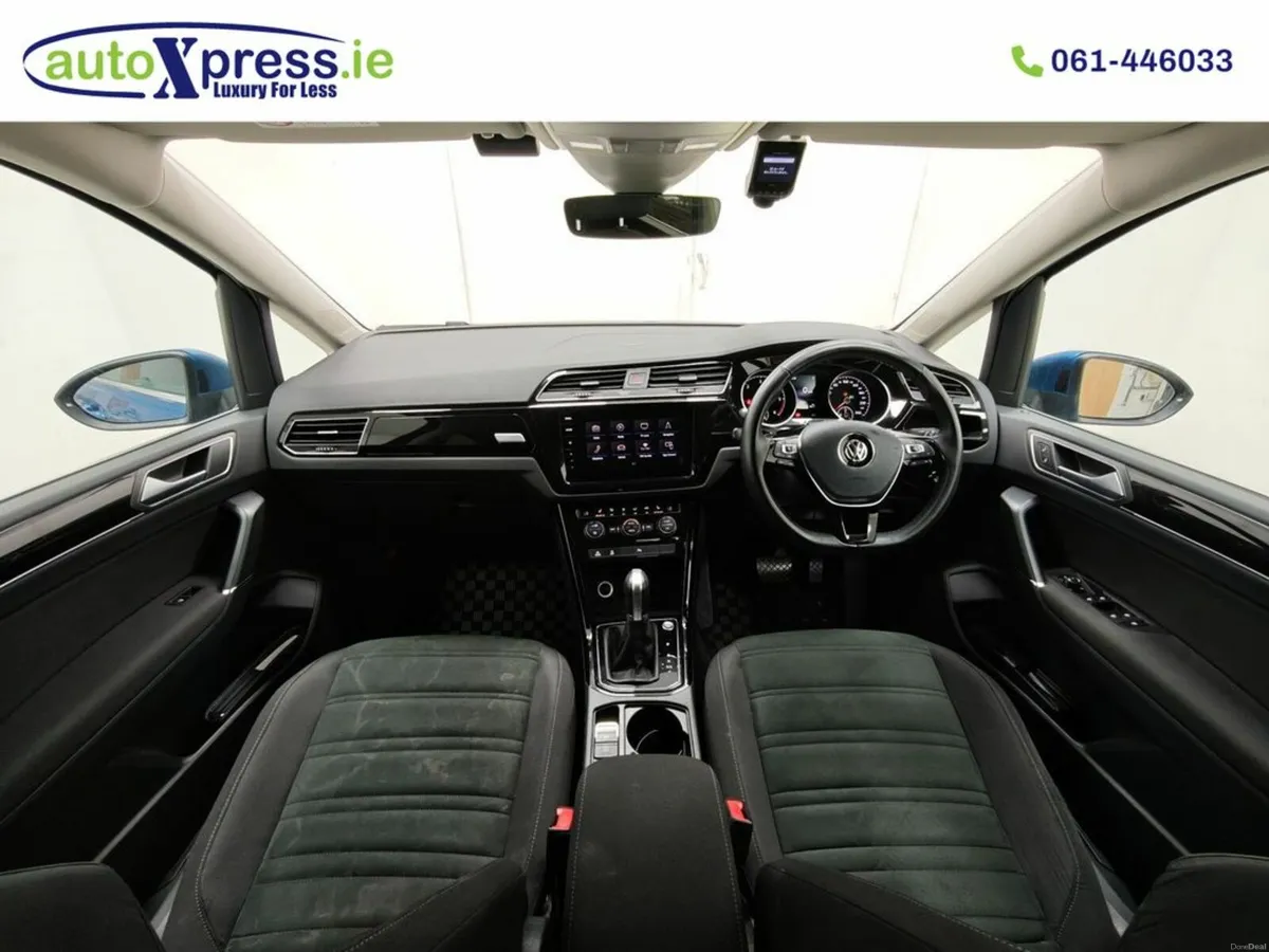 Volkswagen Touran 2.0 TDI HIGH LINE 7 Seater, Auto - Image 4