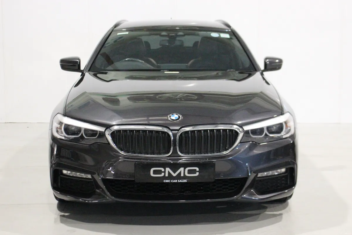 BMW 5-Series 2018 M Sport - Image 2